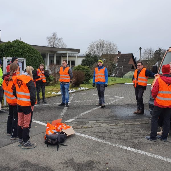 Weihnachtsbaumsammlung zu Coronazeiten